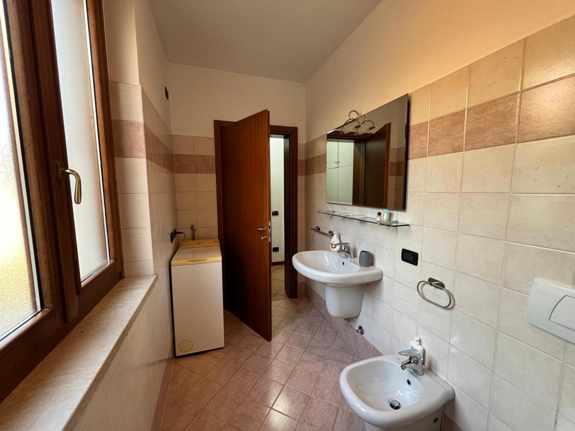 Magic Desenzano Apartment Desenzano del Garda Eksteriør bilde